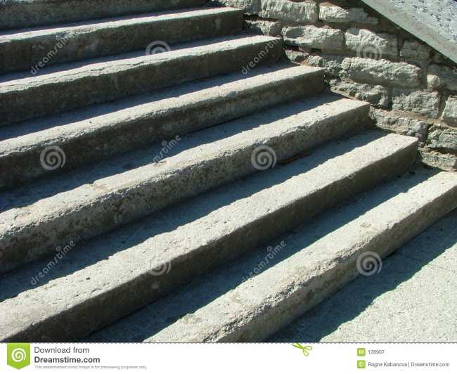 escaleras grises